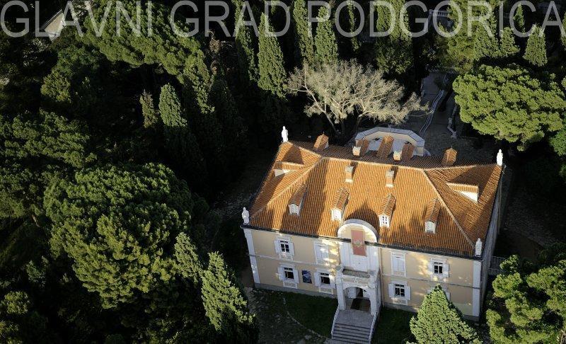 Athos Apartment *