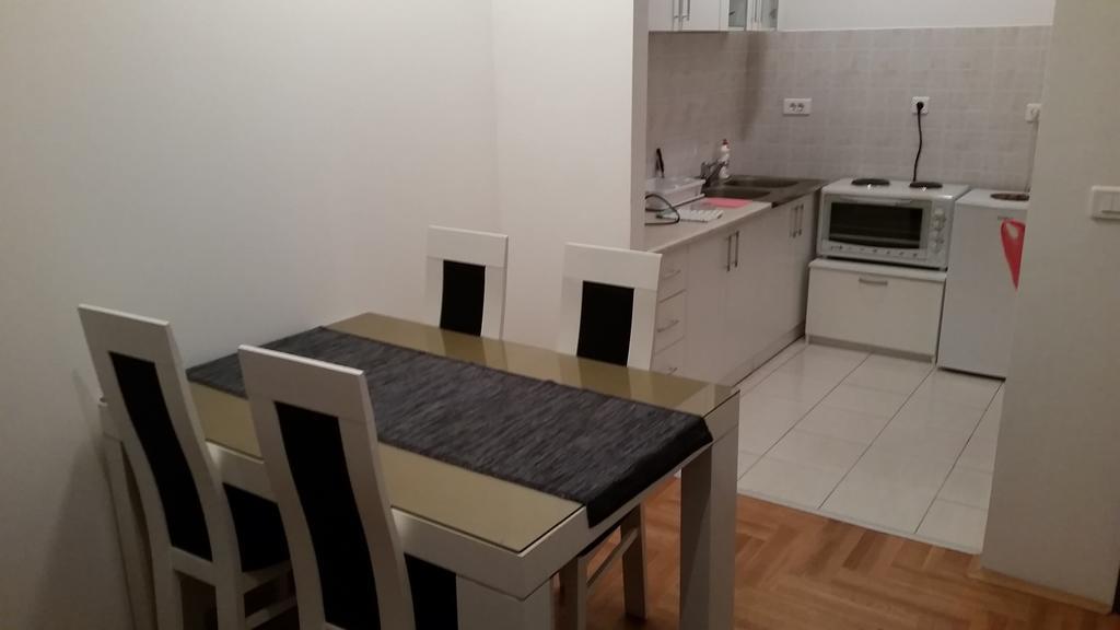 Athos Apartment